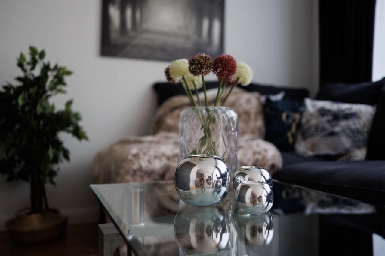 Villa Bauhaus Penthouse Wellness Apartman Siófok Buitenkant foto