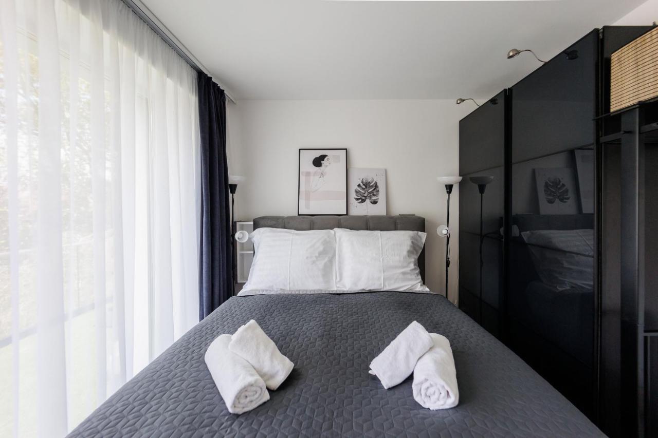 Villa Bauhaus Penthouse Wellness Apartman Siófok Buitenkant foto